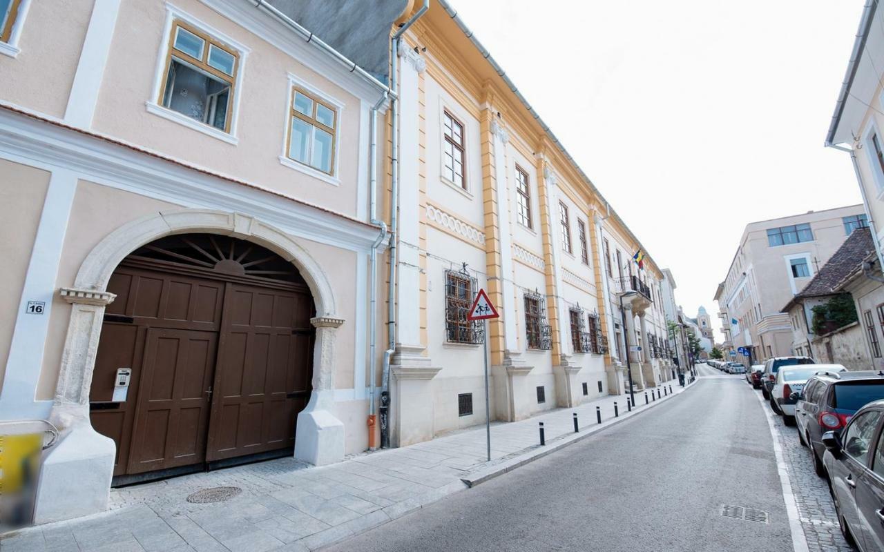 Studio K In Hitoric City Centre Cluj-Napoca Exterior photo